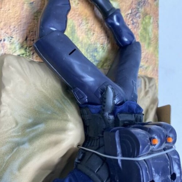 2002 Action Fighters SWAT‎ Special Force Crawler Action Figure Never Been Used - Picture 9 of 12